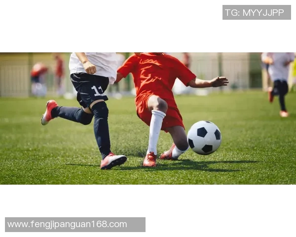 男士们心目中的足球明星推荐榜单与精彩表现解析 男士们心目中的足球明星推荐榜单与精彩表现解析