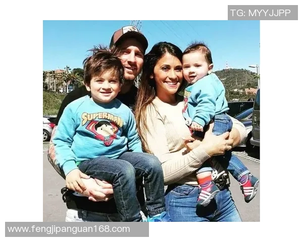 揭秘足球明星背后的爱情故事与她们的老公身份解析