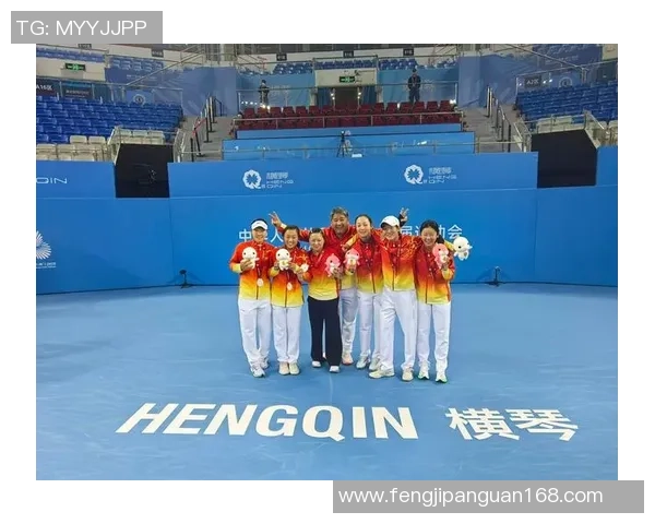 武汉羽毛球队在城市联赛中以65分稳居榜首展现强劲实力