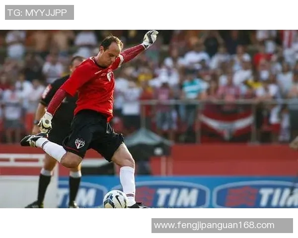 特立独行的足球明星们展现了他们的风采与魅力让我们一起领略他们的精彩瞬间